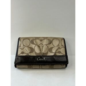 Coach Womens Wallet Bifold Button Shut Signature C Beige Khaki Brown #0589